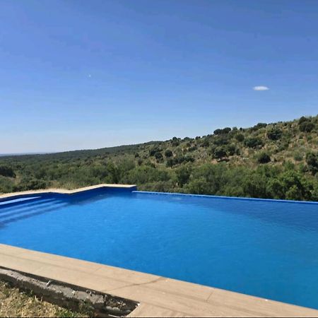 Finca Altair Madrid Luaran gambar